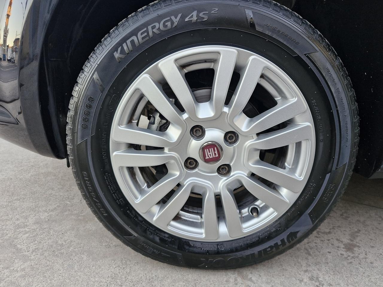 Fiat Punto 1.4 8V Natural Power Lounge 130000KM