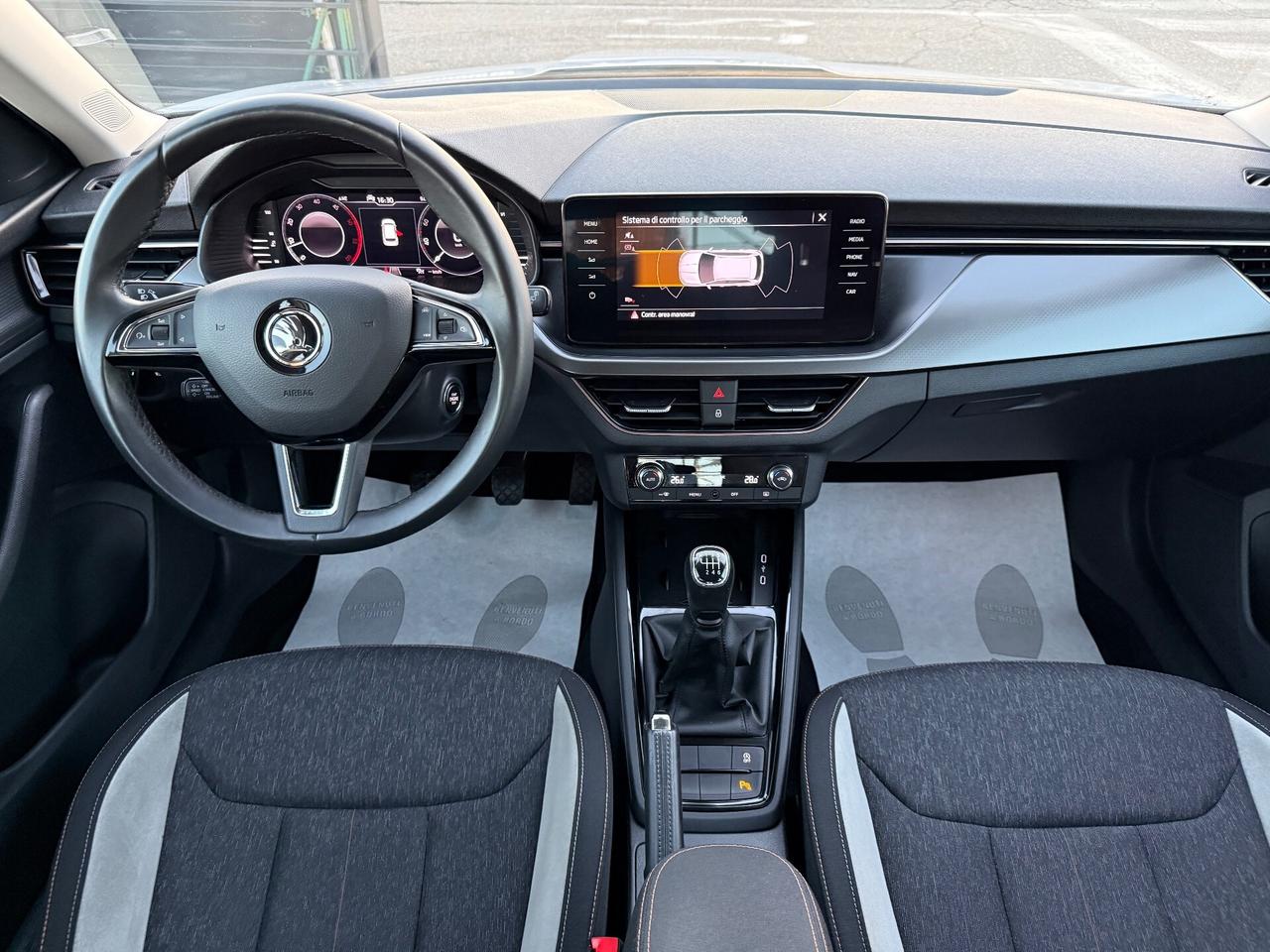 Skoda Kamiq 1.6 TDI SCR Dark Shade