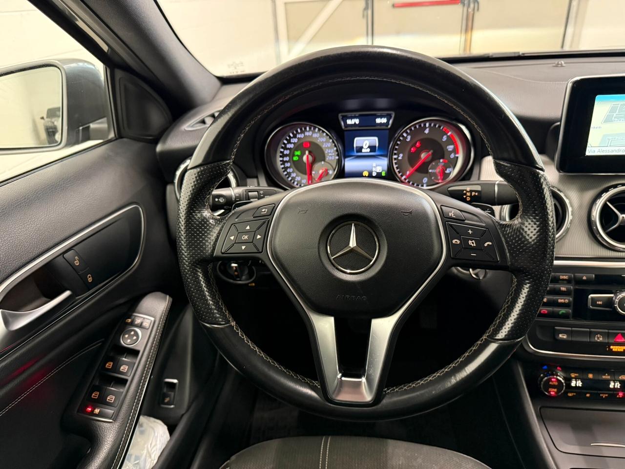 Mercedes-benz GLA 220 GLA 220 CDI Automatic 4Matic Premium