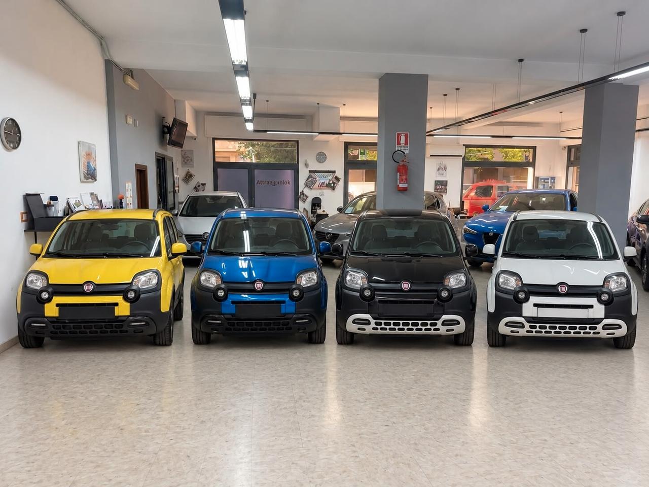 Fiat Pandina 1.0 Hybrid Cross KM0 My26 Diverse Colorazione Pronta consegna