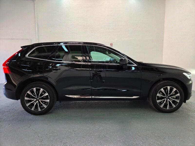 VOLVO XC60 (2017-->) XC60 B4 automatico Essential