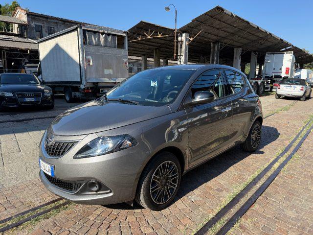 LANCIA Ypsilon 1.0 FireFly 5 porte S&S Hybrid Ecochic Gold