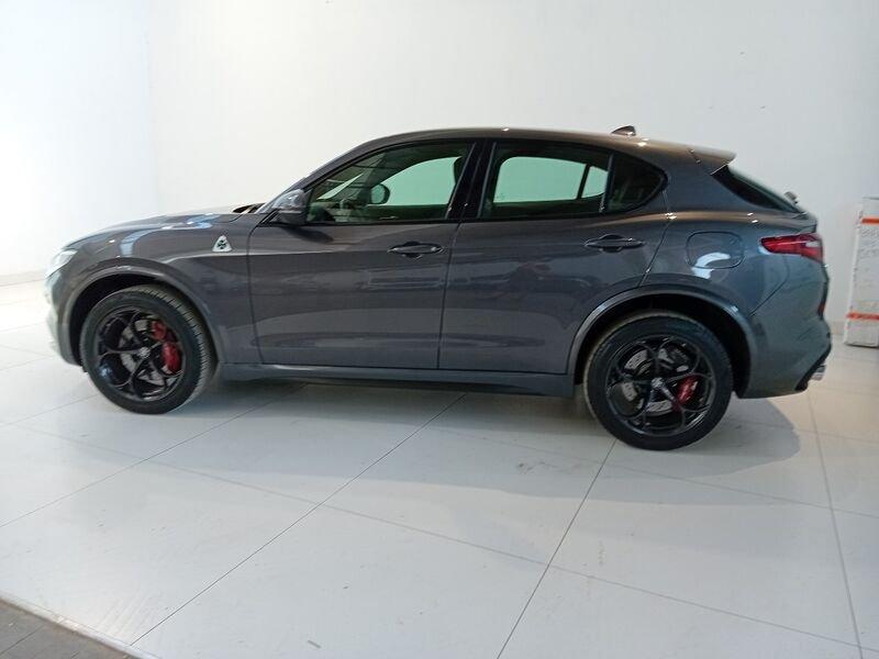 Alfa Romeo Stelvio 2.9 Bi-Turbo V6 510 CV AT8 Quadrifoglio