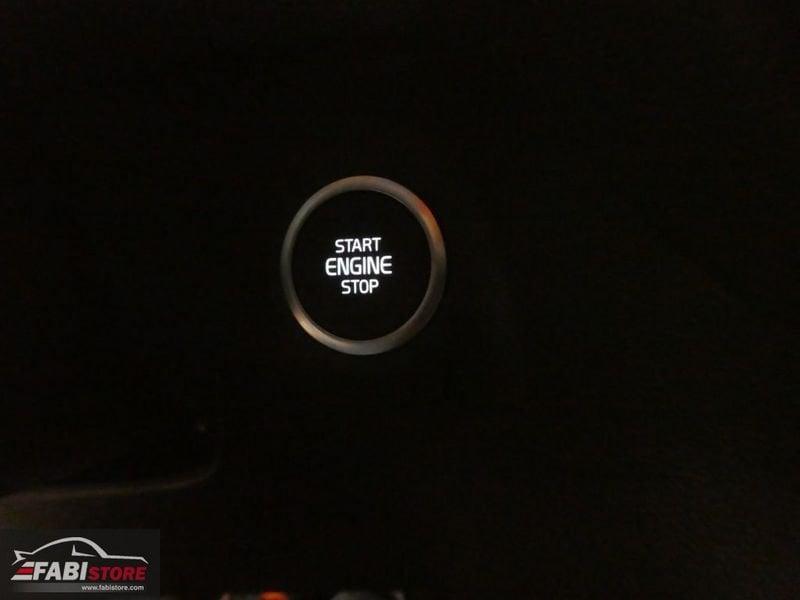 Volvo XC40 1.5 T2 129Cv Momentum - LED, Navi, Cockpit, Traino
