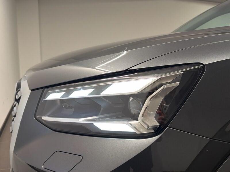 Audi Q2 Q2 35 TFSI S TRONIC S-LINE