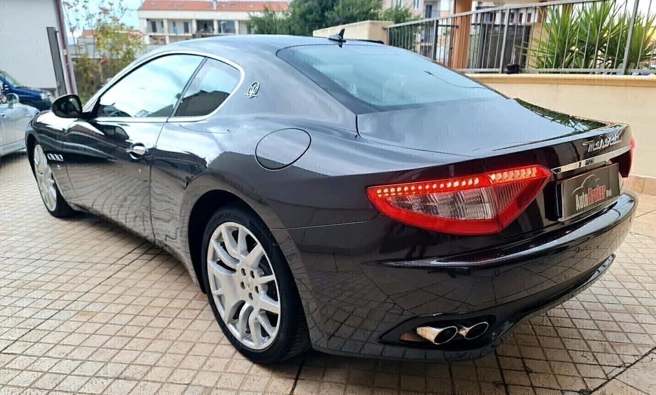 MASERATI GRANTURISMO 4.2 V8 405cv ANCHE NOLEGGIO