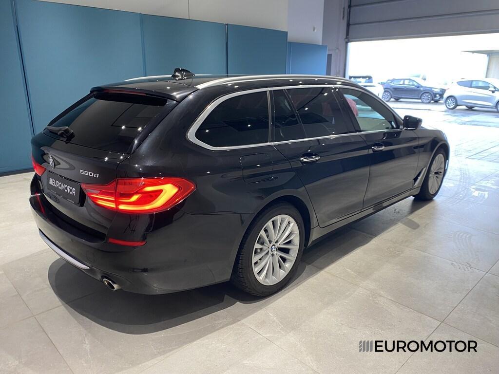 BMW Serie 5 Touring 520 d Luxury Steptronic