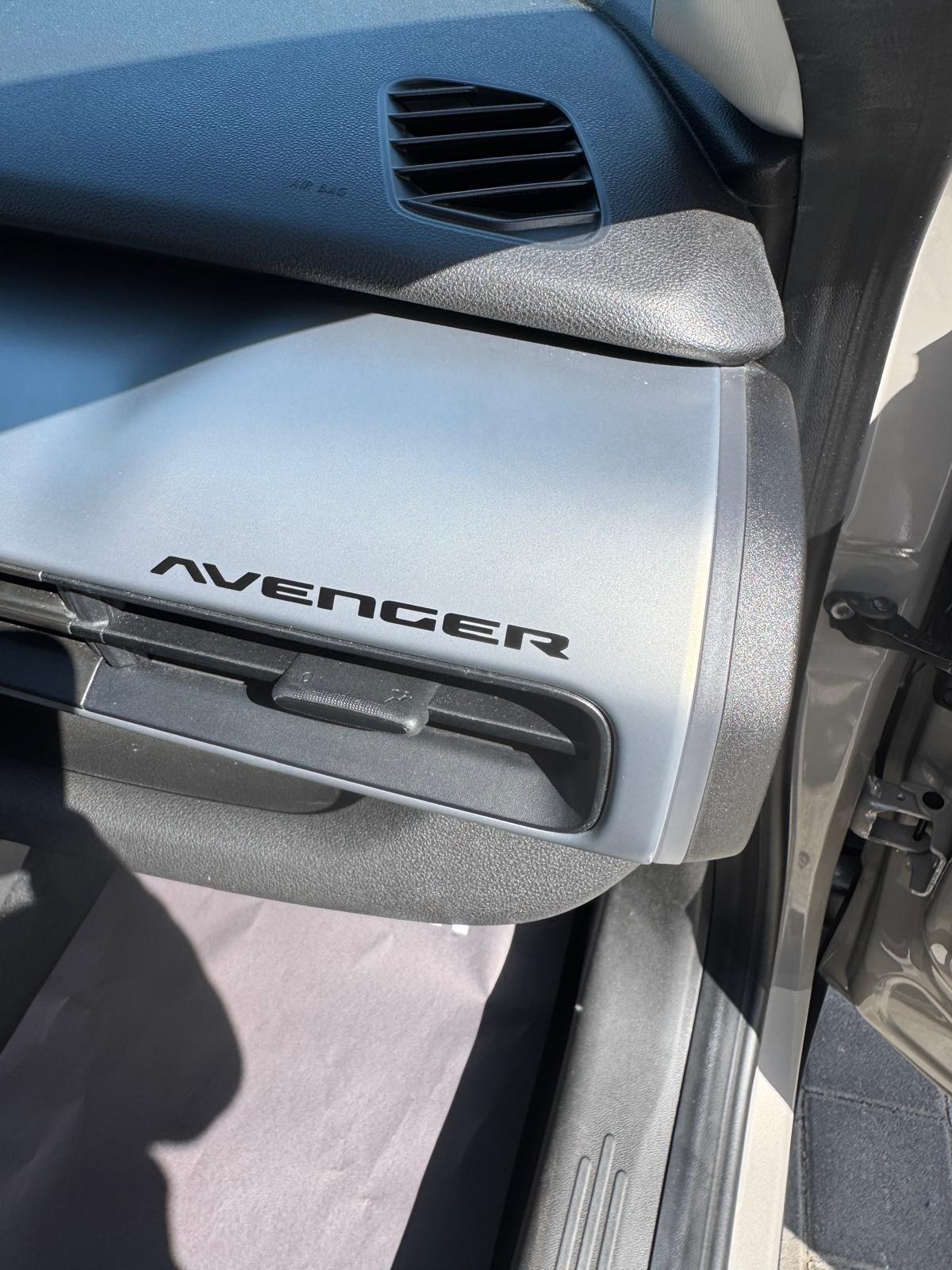 Jeep Avenger 1.2 Turbo 100 CV Summit