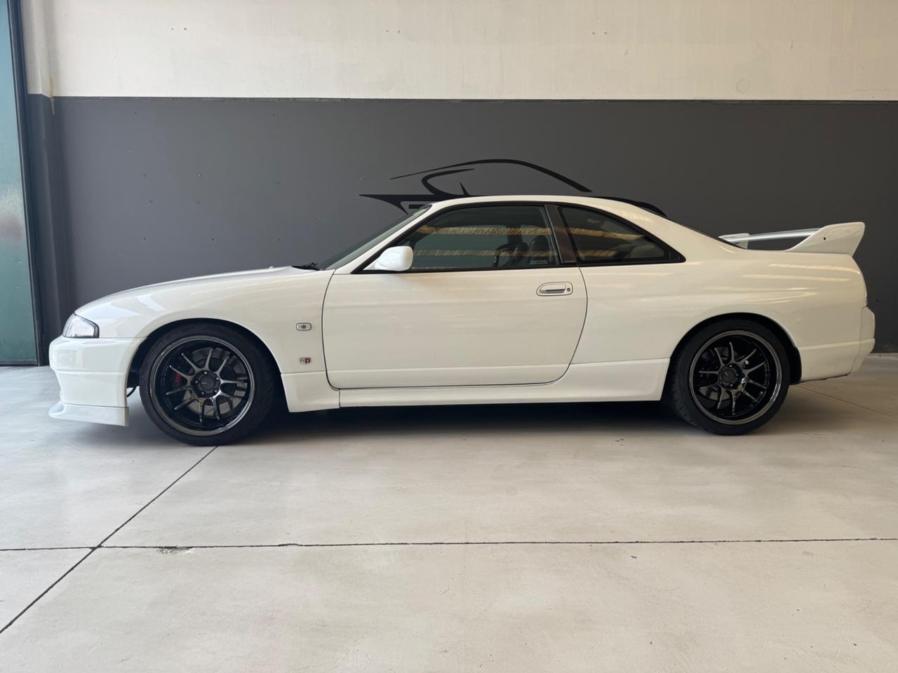 Nissan Skyline GTR R33 V-Spec