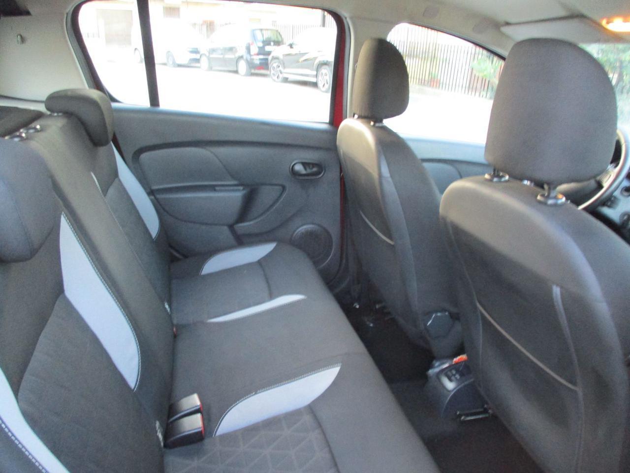 DACIA SANDERO Stepway 900 TCe 90CV
