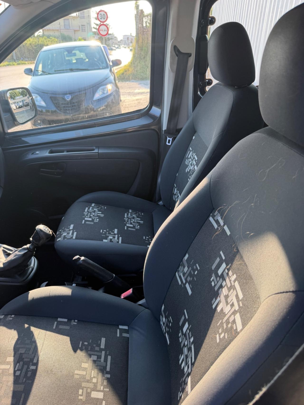 Fiat Qubo 1.4 8V 77 CV Active Natural Power