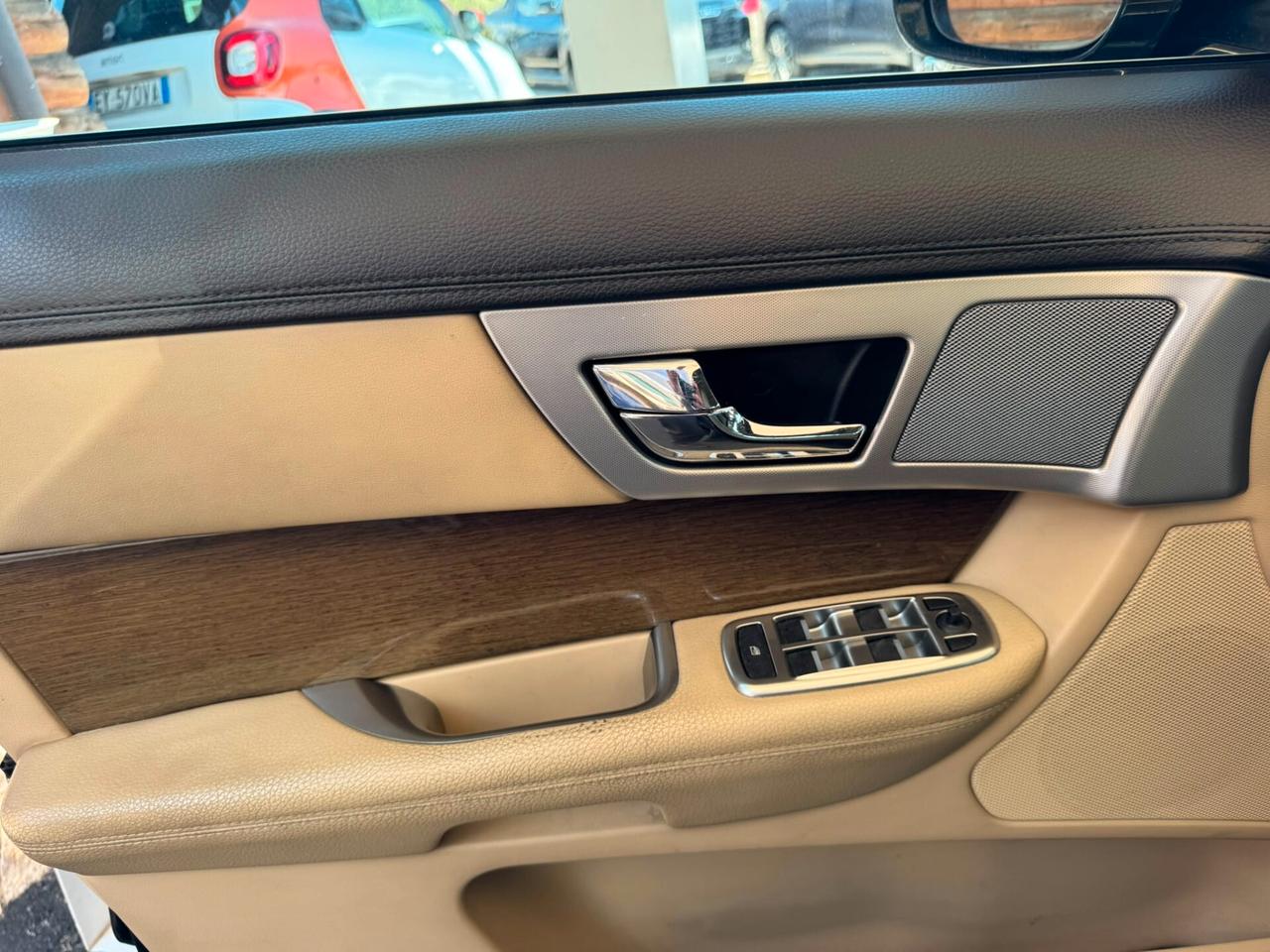 Jaguar XF 2.2 D Limited Edition