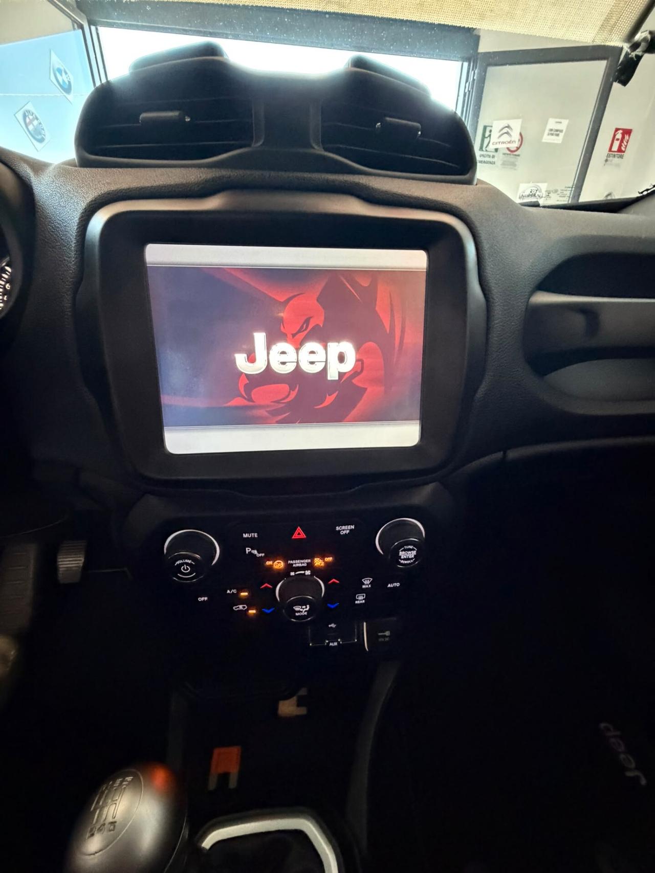 Jeep Renegade 1.6 Mjt 120 CV Longitude
