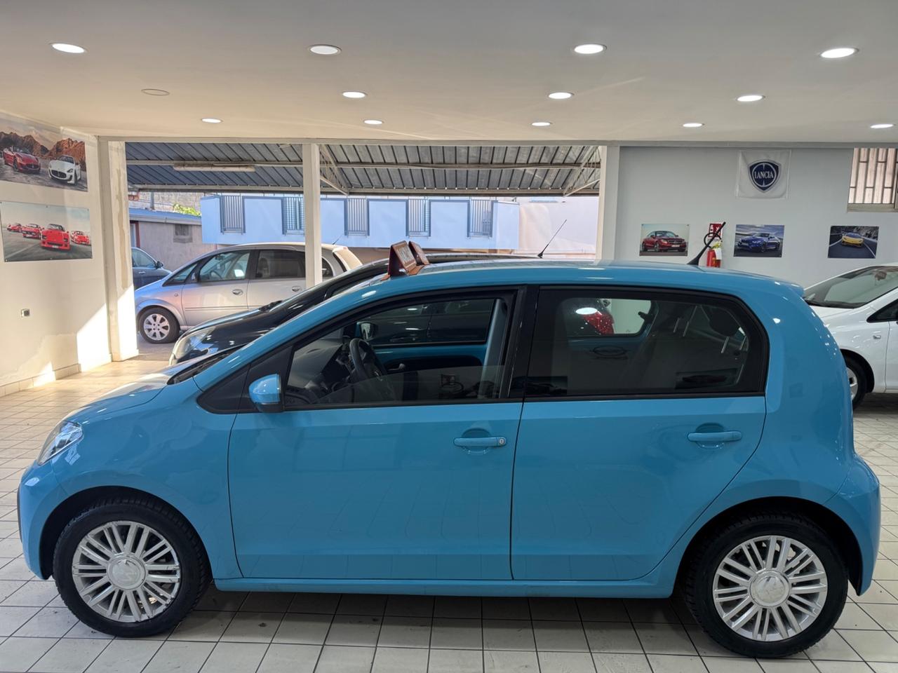 Volkswagen up! 1.0 benzina 2021
