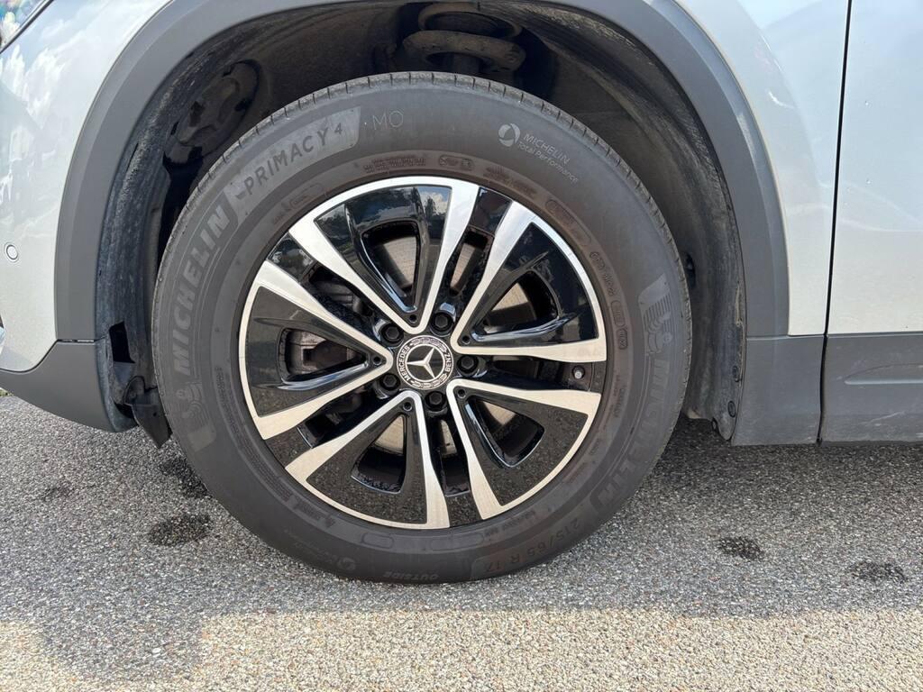 Mercedes GLA 180 180 D Advanced 8G-DCT