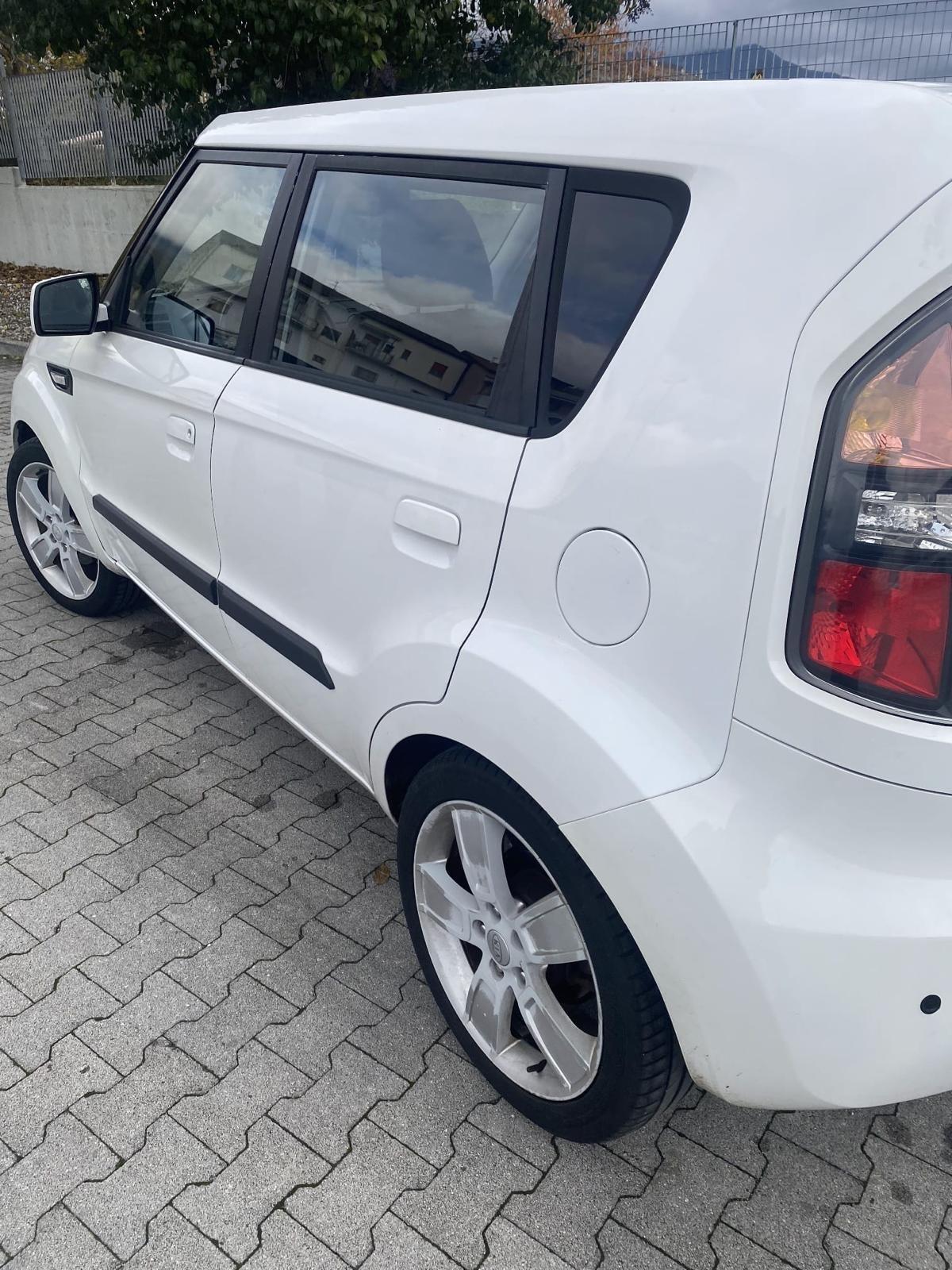 Kia Soul 1.6 CVVT Active Bi-Fuel