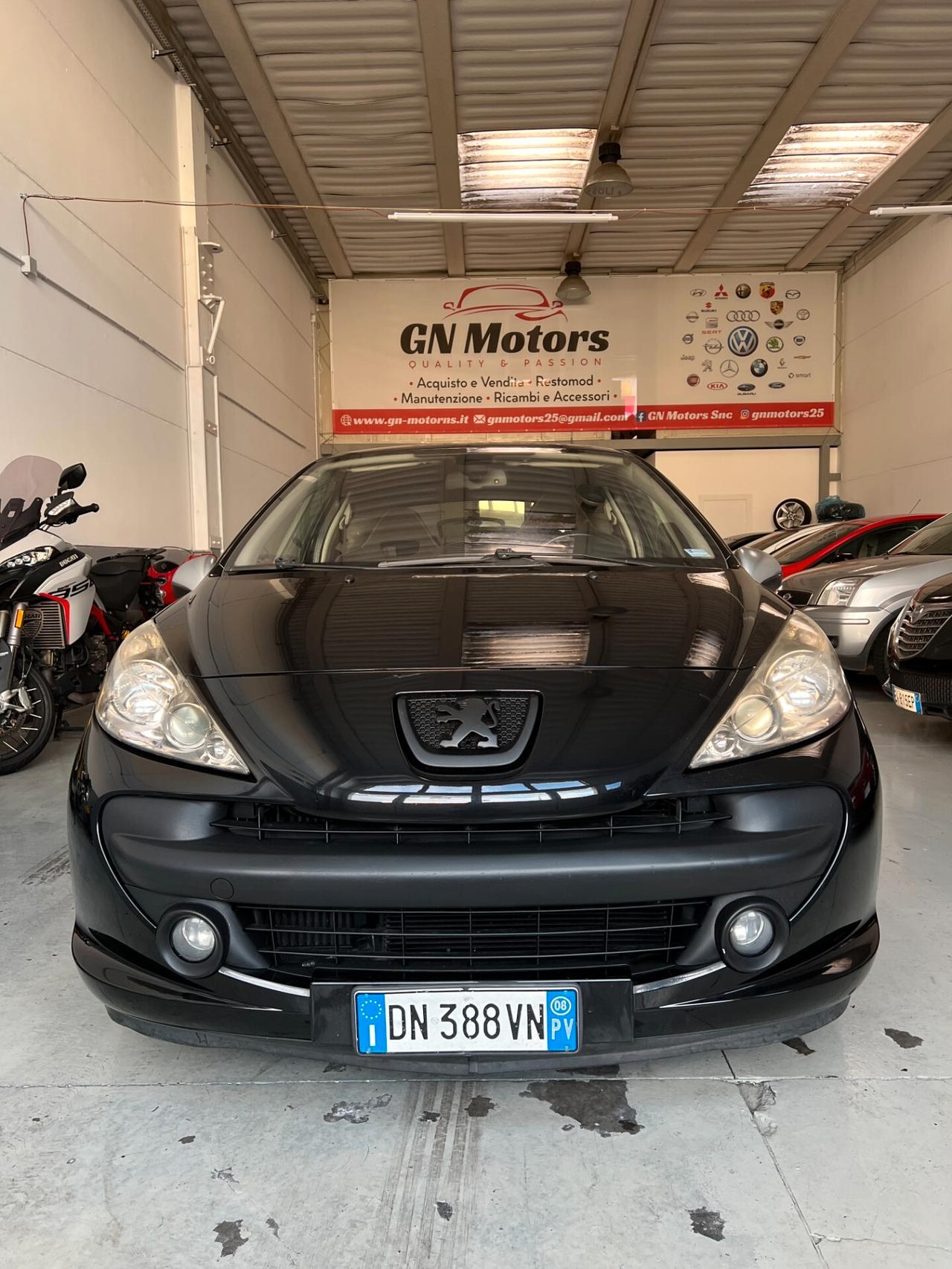 Peugeot 207 1.6 THP 175CV 3p. GTi
