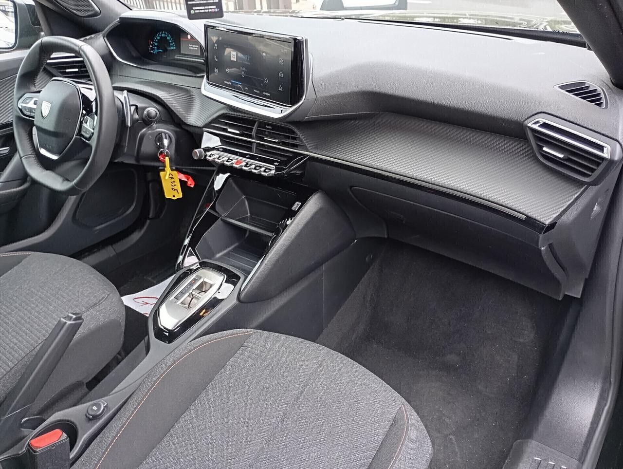 Peugeot 2008 Hybrid 145 e-DCS6 Style