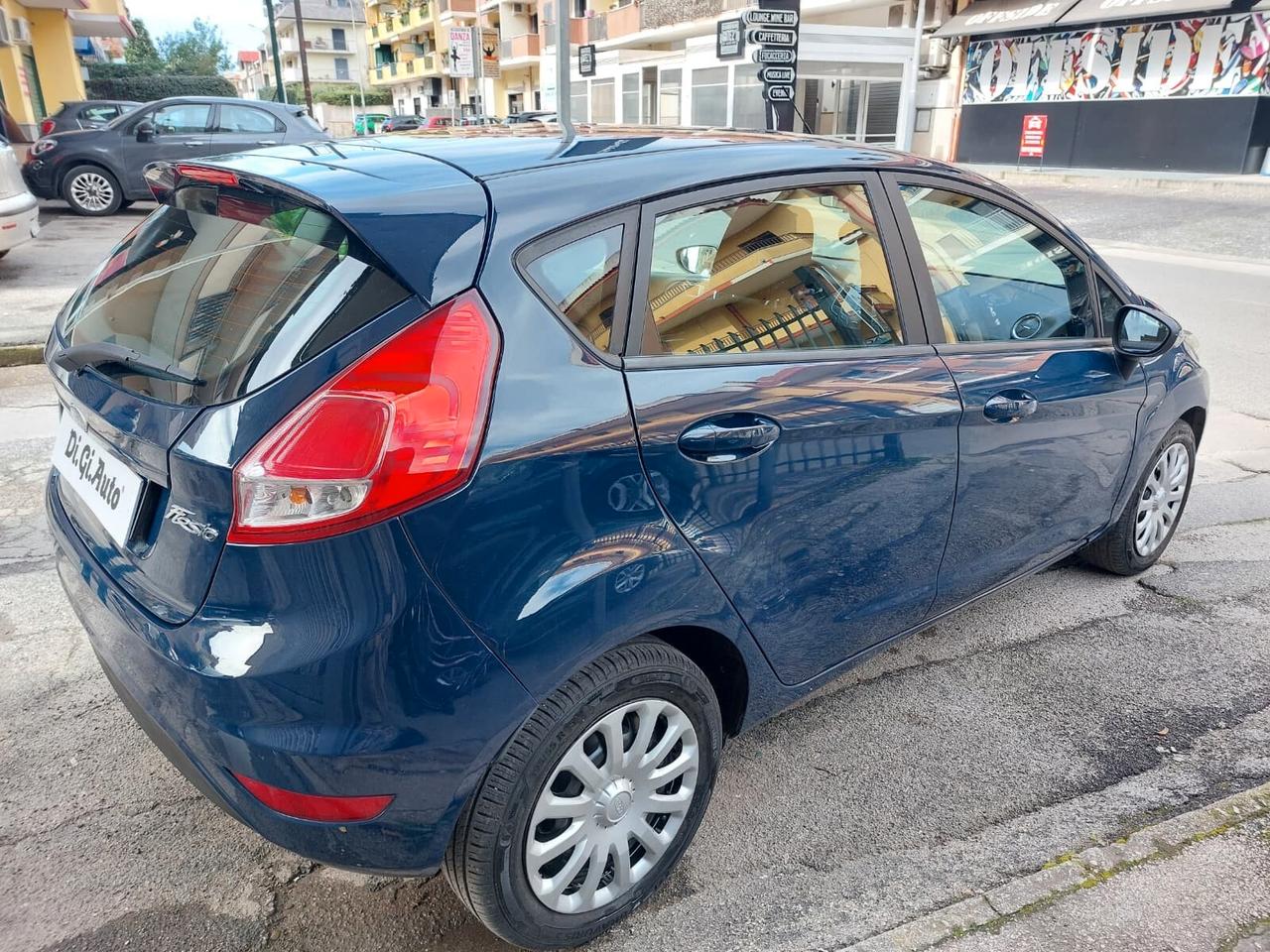 Ford Fiesta 1.4 5p. GPL Business (GPL di serie)