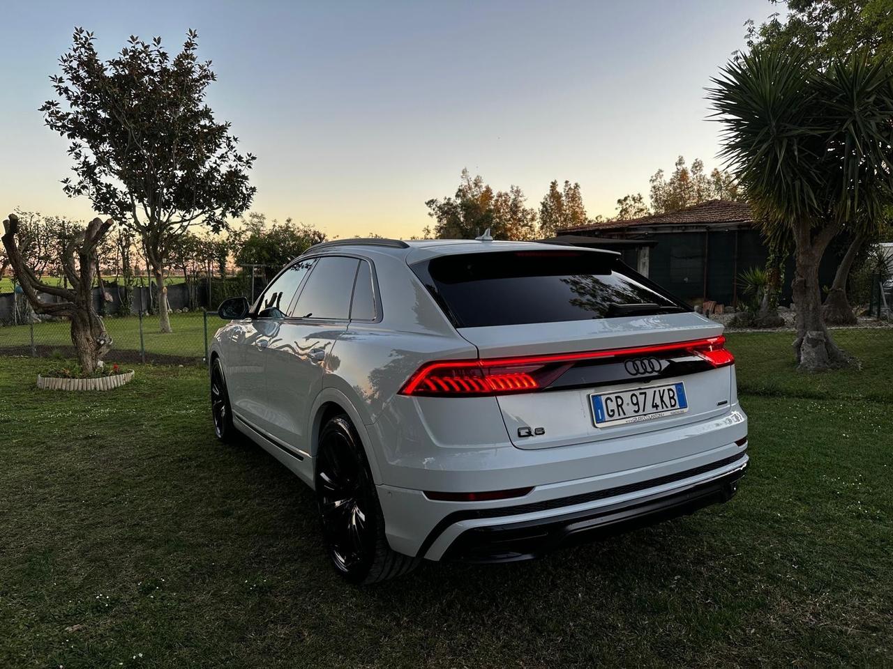 Audi Q8 50 TDI 286 CV quattro tiptronic Sport