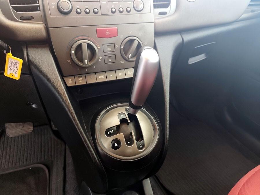 Lancia Ypsilon 1.3 Multijet 16V Automatica, 101.000 KM Documentati!
