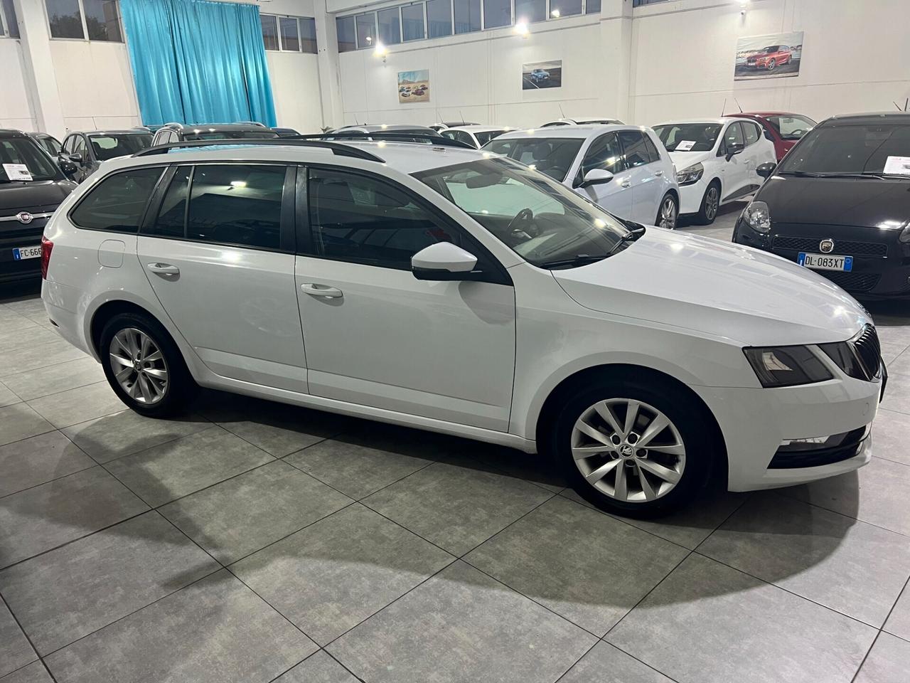 Skoda Octavia 1.6 115 CV SW - Executive - 2017