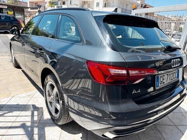 Audi A4 Avant 30 TDI/136 CV S tronic Business Advanced