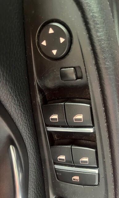 BMW 520 D TOURING LUXURY 184 CV PELLE TOTALE NAVIGATORE CERCHI CAMBIO AUTOMATICO