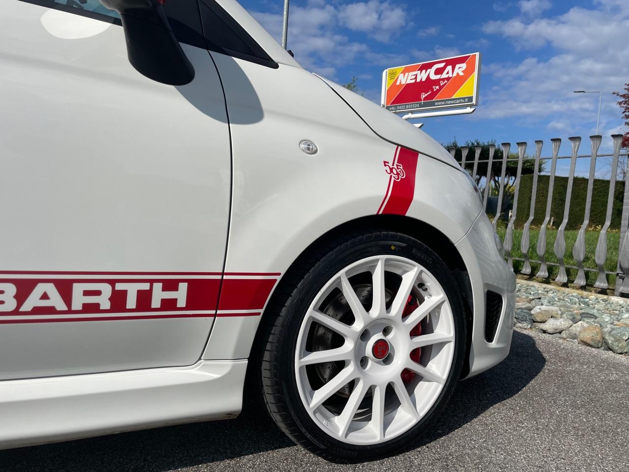 Abarth 595 1.4 Turbo T-Jet 180 CV Esseesse