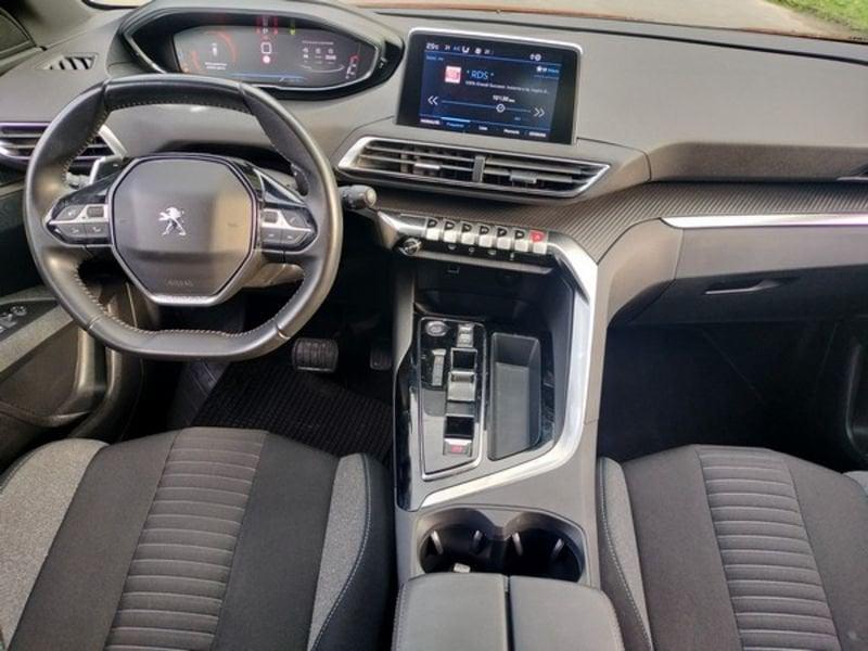 Peugeot 3008 3008 1.5 bluehdi Active Pack s&s 130cv eat8