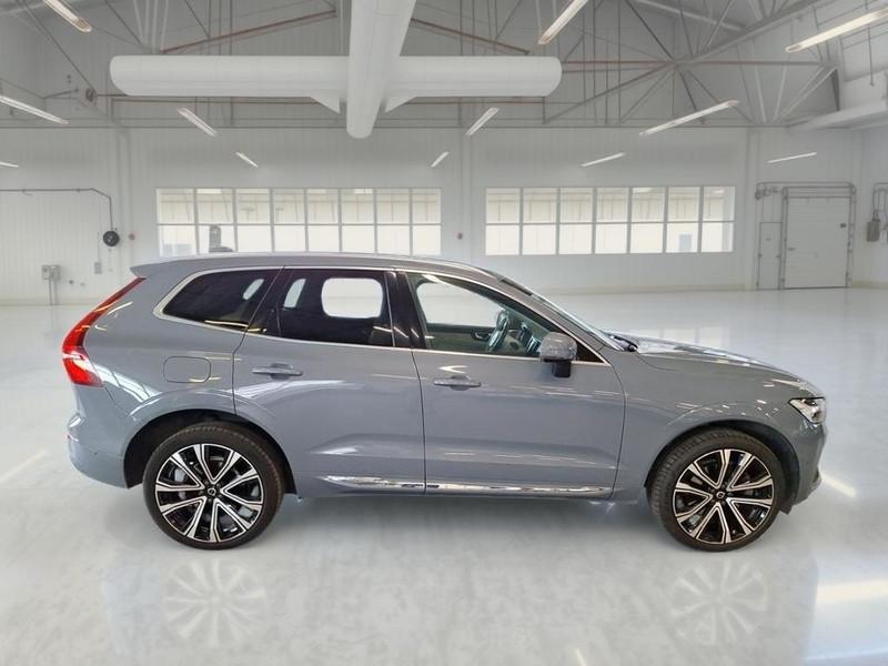 VOLVO XC60 T6 PLUG-IN AWD AUTO RECHARGE INSCR. SUV