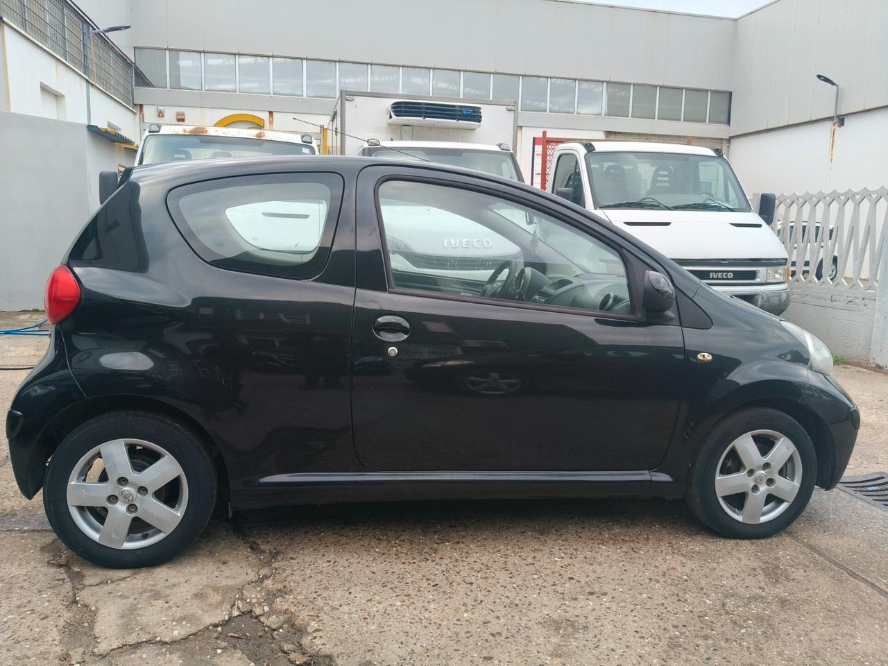Toyota Aygo 1.0 benzina