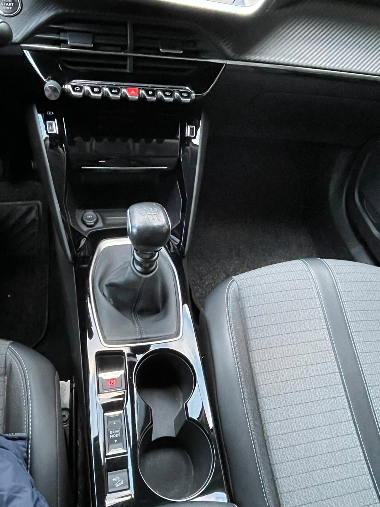 Peugeot 2008 BlueHDi 110 S&S Allure Pack