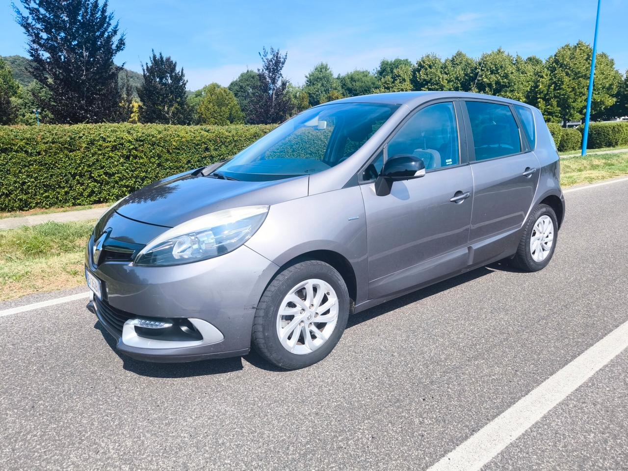 RENAULT SCENIC X-MODE 1,5 DCI - OK NEOPATENTATI – KM 98000