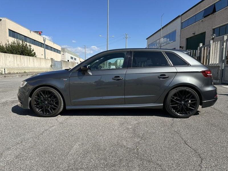 Audi A3 2.0 TDI quattro S tronic S-line 184cv