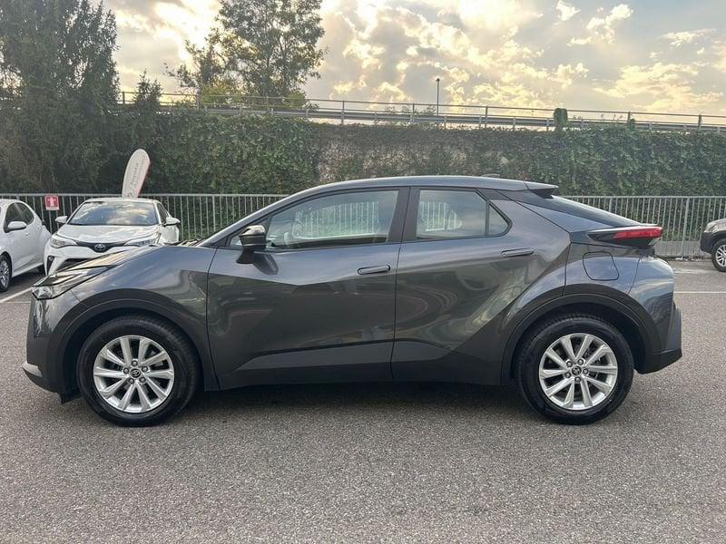 Toyota C-HR C-HR 1.8 hev Active fwd e-cvt