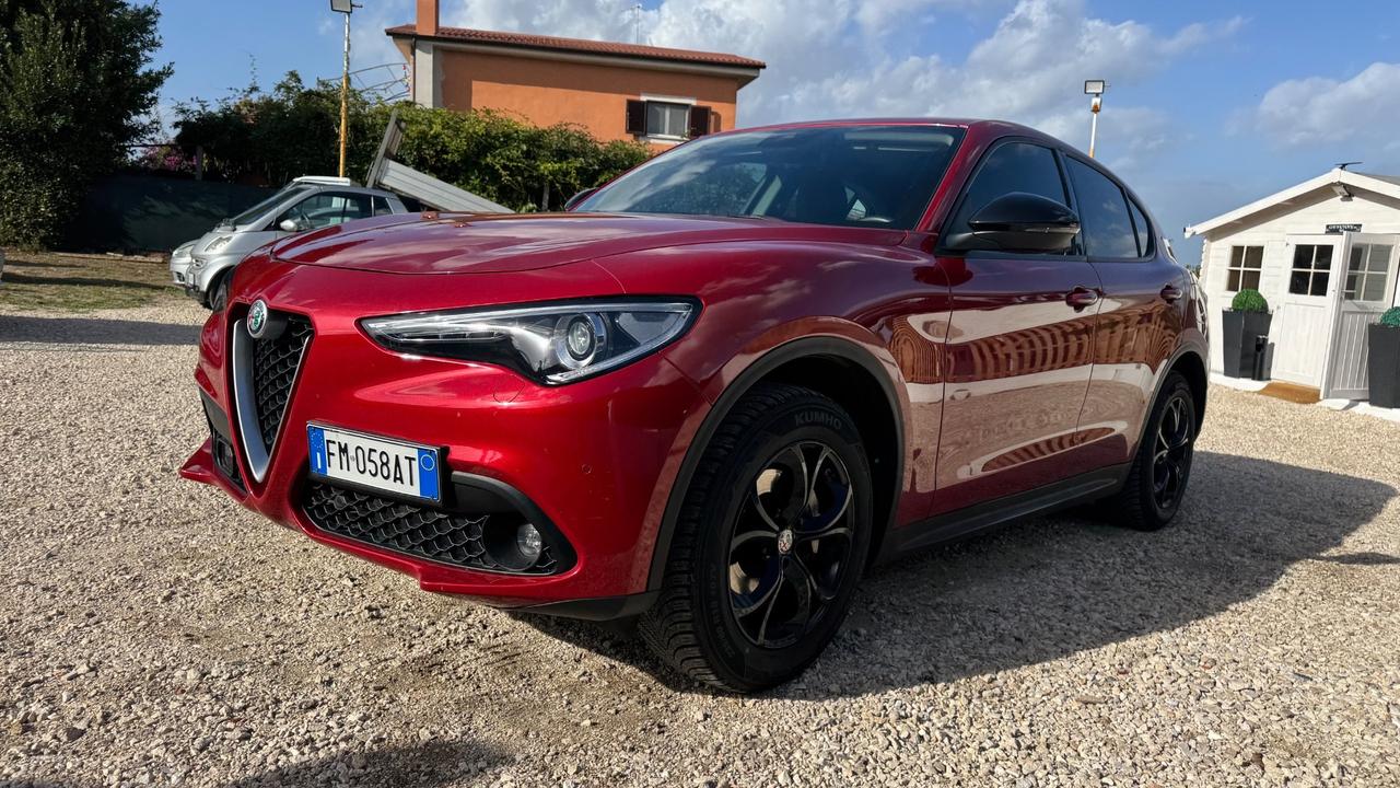 Alfa Romeo Stelvio 2.2 Turbodiesel 210 CV AT8 Q4 Super