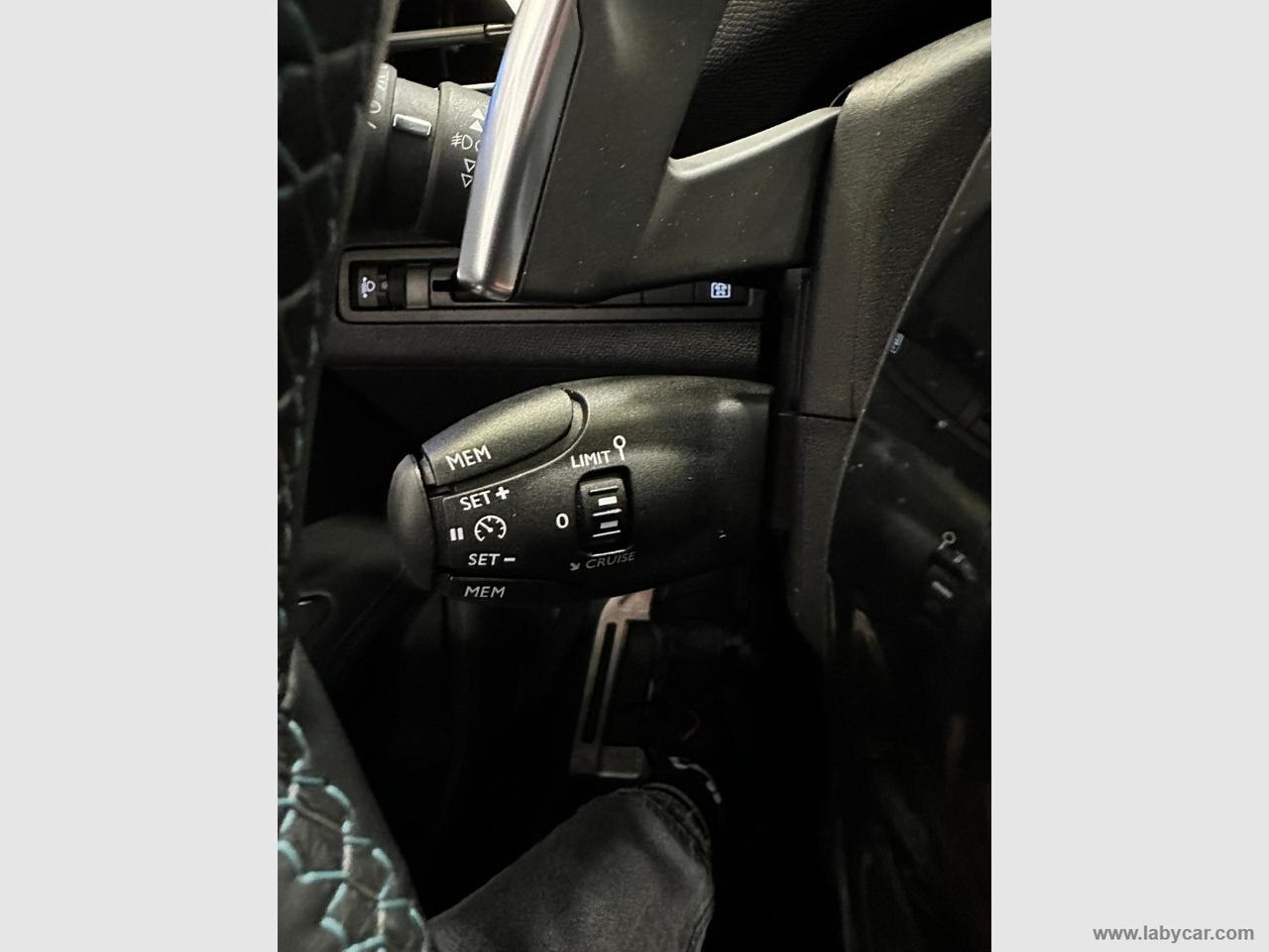 PEUGEOT 5008 BlueHDi 130 S&S EAT8 Crossway 7/P