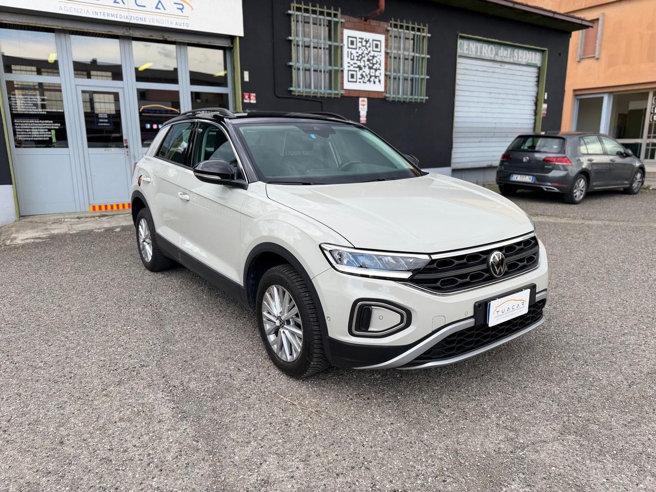 Volkswagen T-Roc Life 1.0 TSI #10898