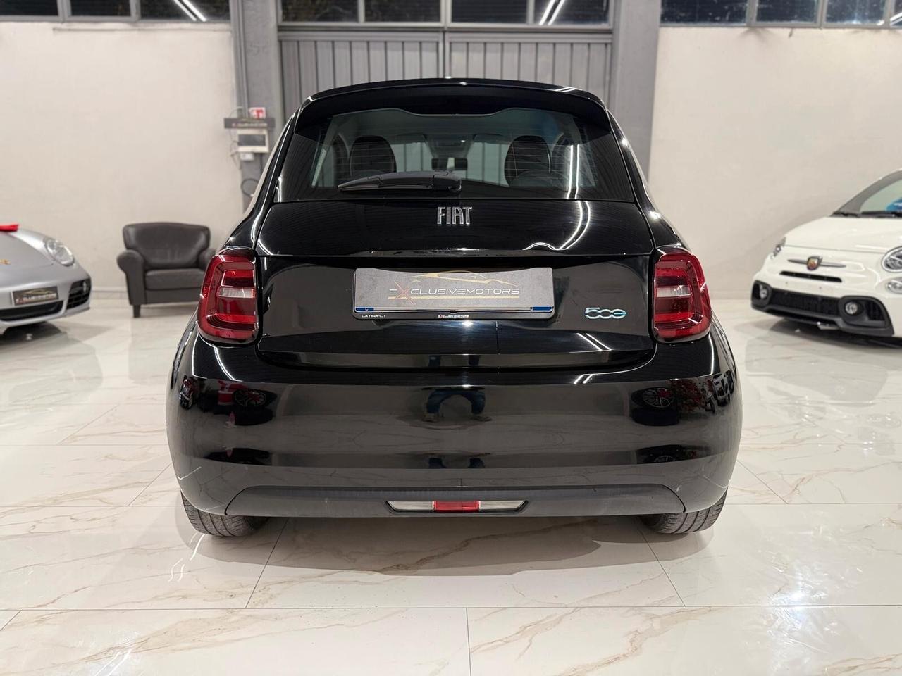 Fiat 500 500e 3+1 42 kWh La Prima