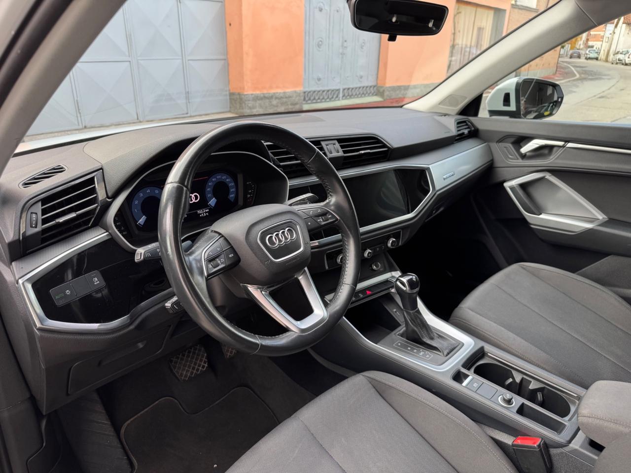 Audi Q3 40 TFSI quattro S tronic