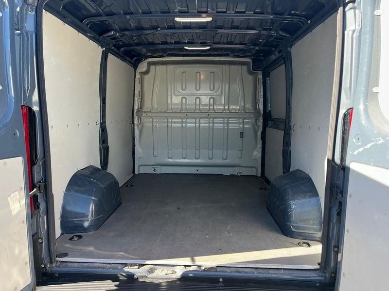 Peugeot Boxer Boxer 330 2.2 BlueHDi 120 S&S PM-TN Furgone