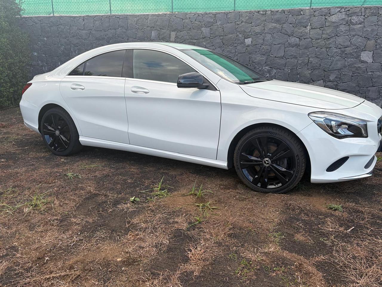 Mercedes-benz CLA 200 220 d 4Matic Automatic Sport