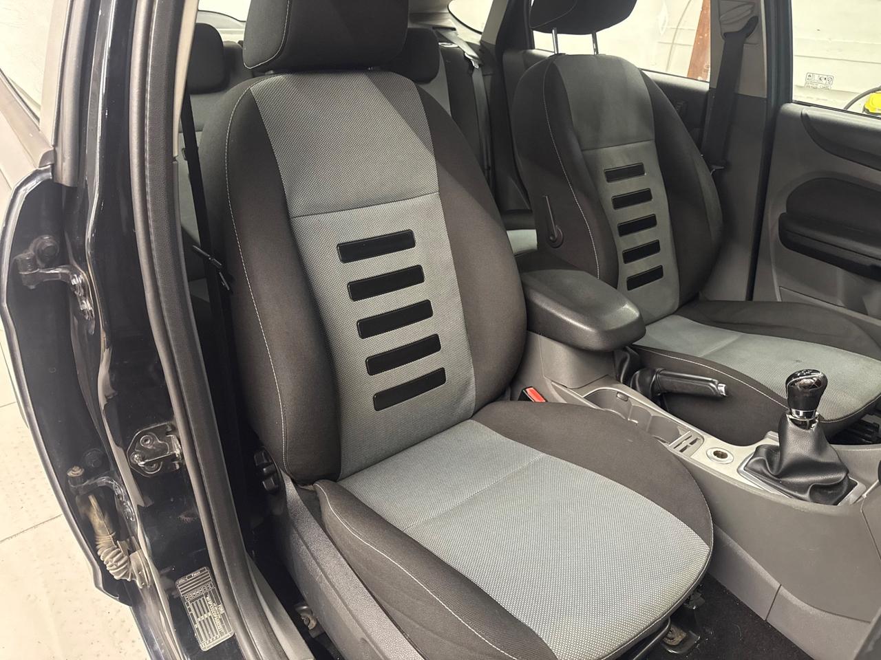 Ford Focus 1.6 TDCi 2011 titanium