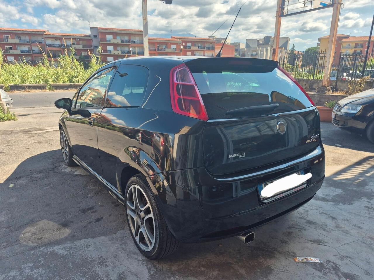 Fiat Grande Punto1.4 Starjet 16V 3 porte Sport