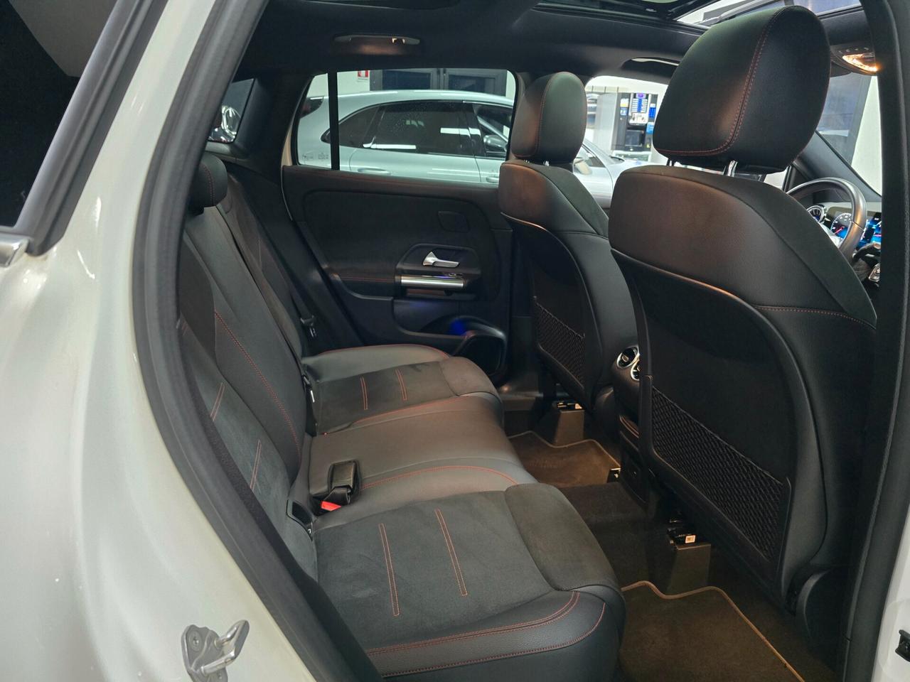 Mercedes-benz GLA 200 d Automatic 4Matic Premium (Tetto panorama)