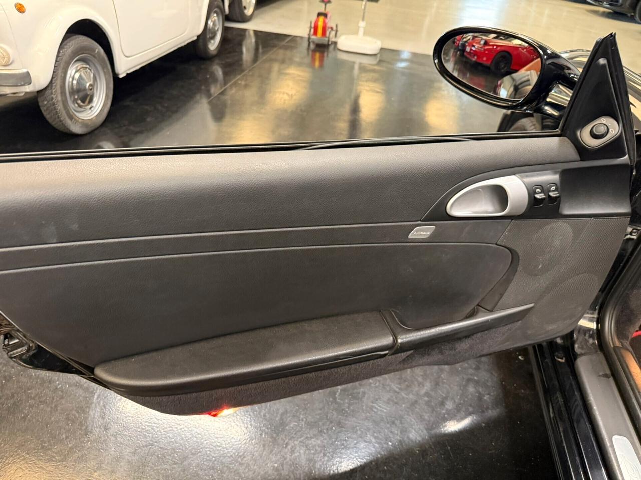 Porsche Boxster 987 2.7 24V