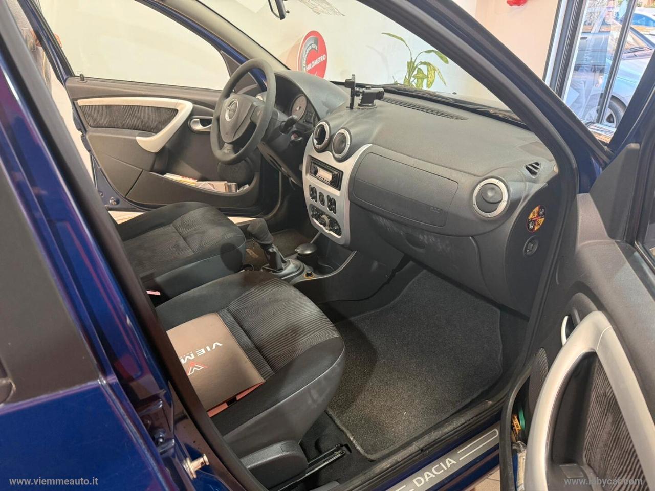 Dacia Sandero 1.2 16V Lauréate