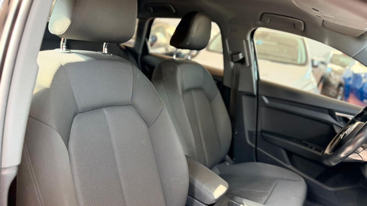 Audi A3 SPB 35 TDI S tronic Business Advanced