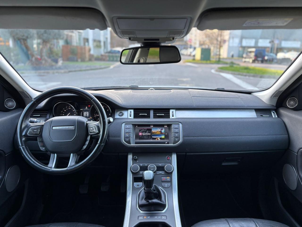 Land Rover Evoque 2.0 TD4 180 CV 5p. SE Dynamic